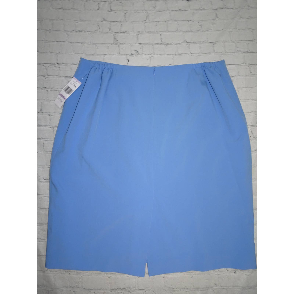 NWT Le Suit Plus Size Seamed Skirt Suit 22 W light blue - Picture 10 of 12
